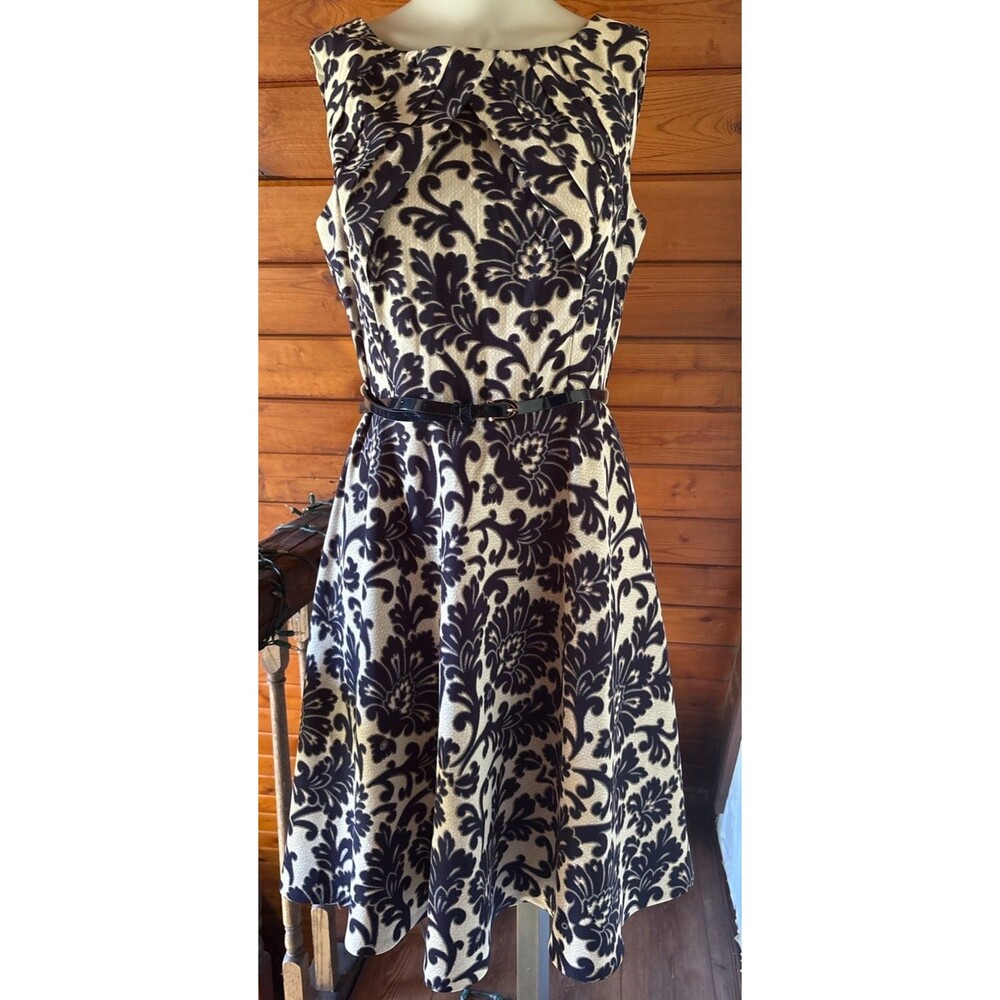 Signature Darby Dress 10 Navy Cream Damask Fit Flare Belted Sleeveless Career